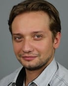 Mark Drobot as Максим Красовский, хирург