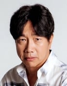 Park Cheol-min as Bae Yong Gi