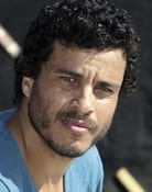 Mohamed Zouaoui as Hassan