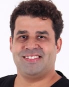 Marcelo Flores as Marques