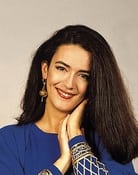 Marina Psalti as Μυρτώ Δεληβοριά