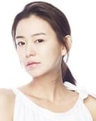 Sim Yi-young as Joon-Woo's mother
