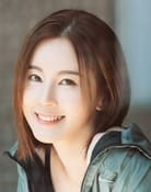 Theresa Fu as He Yuyan [Yu Jing's mother]
