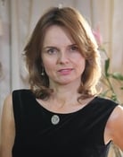 Beata Fido as commissioner Marta Grabska