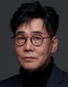Lee Yoon-hee as Lee Seung-taek