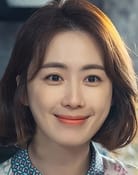 Hong Eun-hee as Oh Eun-ran