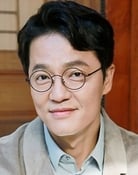 Jo Han-chul as Oh Chae-jun