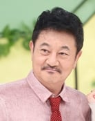 Park Jun-gyu as Kang Dong-Sik