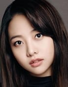Lee A-jin as Yoon Eun-bi