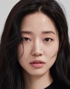 Moon Joo-yeon as Lee Jin-Ah