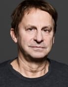 Ulrich Simontowitz as Herbert Ferner