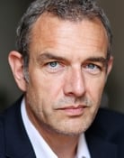 Jean-Yves Berteloot as Bernard