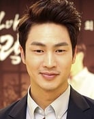 Kim San-ho as Eldest Prince Wang Mu
