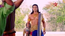 Sita & Ram See Each Other