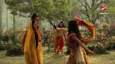 Surpanakha Attacks Sita