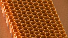Voiles, noix, immobilisateurs de roues, panneaux structuraux en nid d'abeille