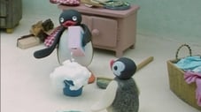 Pingu hjälper till i huset