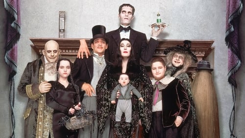 La familia Addams: La tradición continúa