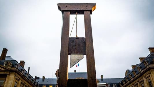 La guillotine : une histoire française